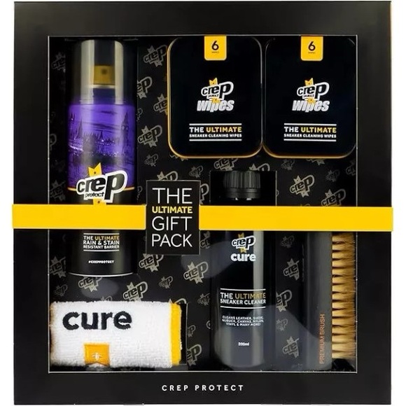 Crep Protect Shoe Care Bundle Gift Pack -Spray- Cleaner- Wipes -Blush Cloth NWT - Picture 1 of 6